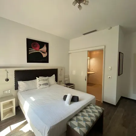 Hotel Flots D'Azur Promenade Des Anglais Nice Room photo