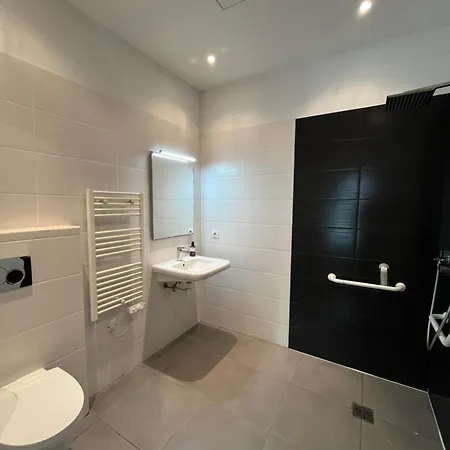 Hotel Flots D'Azur Promenade Des Anglais Nice Room photo