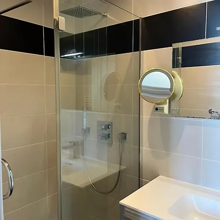 Hotel Flots D'Azur Promenade Des Anglais Nice Room photo