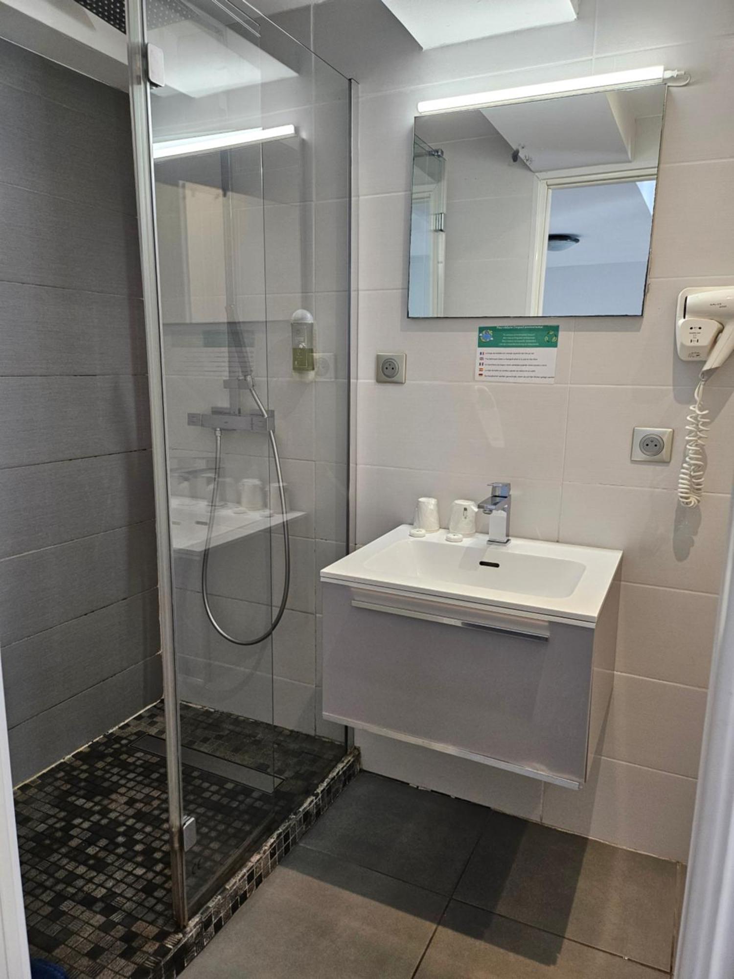 Hotel Flots D'azur Promenade Des 3*